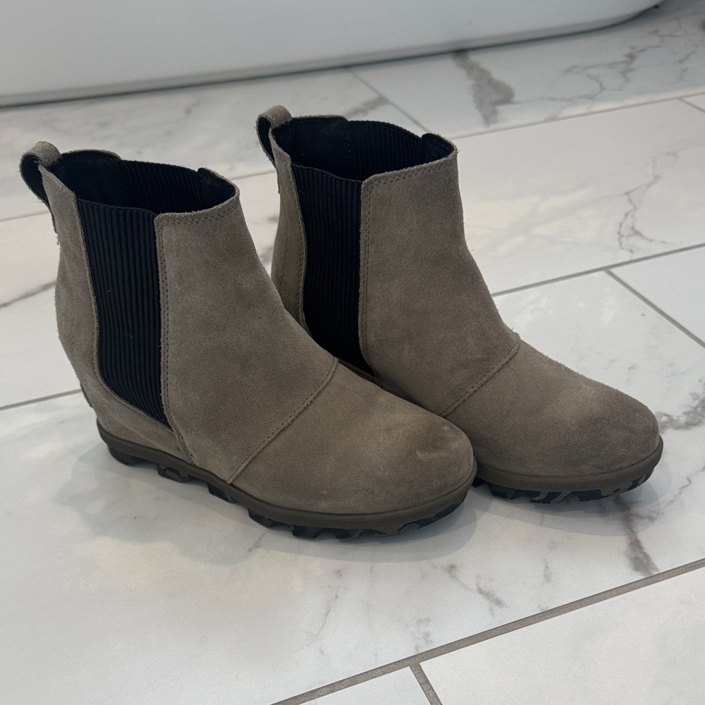 Women's Sorel Suede Ankle Boots - Gray